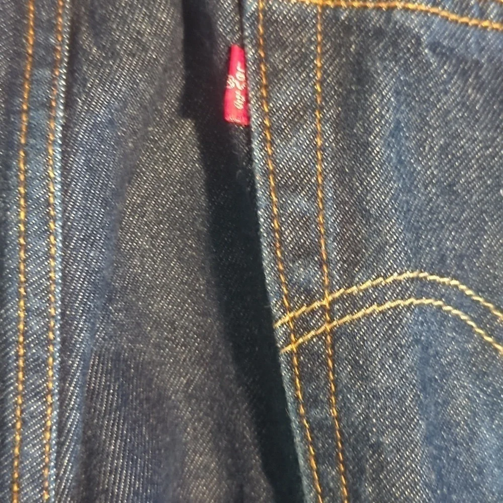 Levis levi men